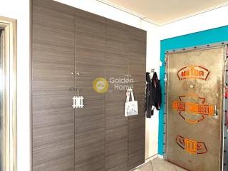 Χολ - Διάδρομος