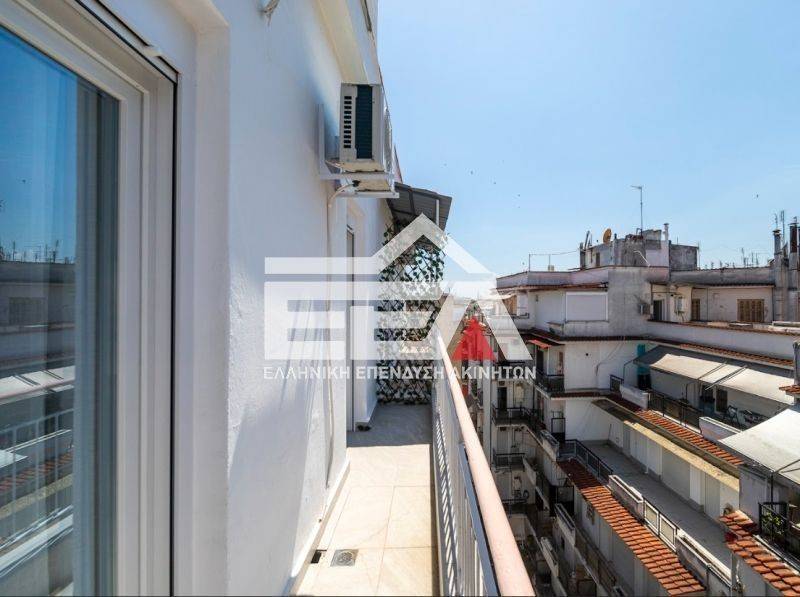 Θέα από μπαλκόνι