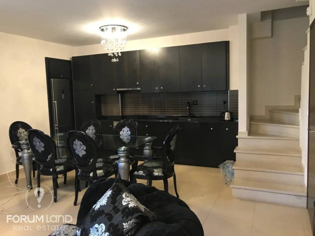 Forumland Real Estate, Σαλοκουζίνα