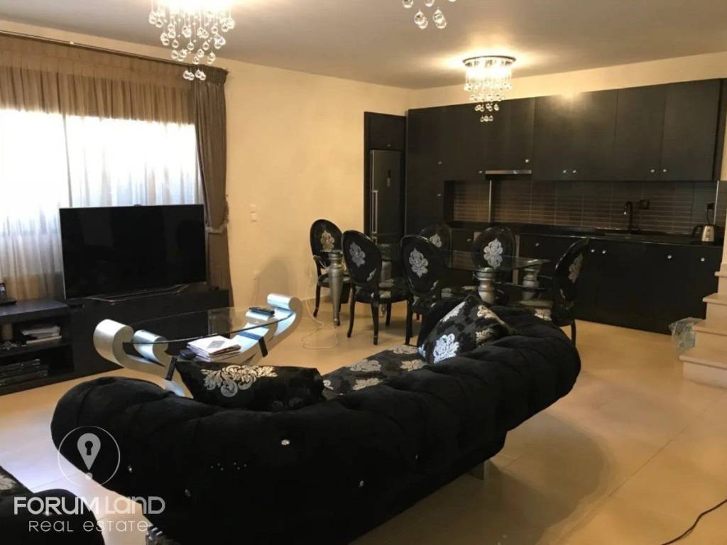 Forumland Real Estate, Σαλοκουζίνα