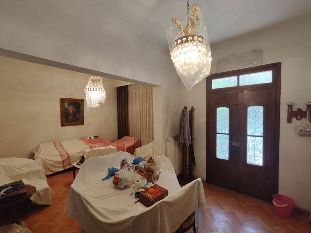 Ισόγεια κατοικία προς πώληση