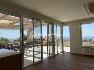 Eπενδυτικό ακίνητο Αθηναϊκή Ριβιέρα