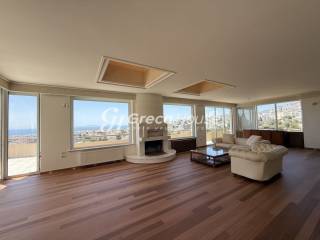 Eπενδυτικό ακίνητο Αθηναϊκή Ριβιέρα