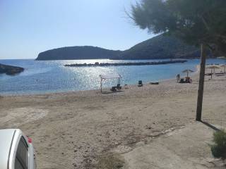 αμουδερή παραλία Ζαράκων