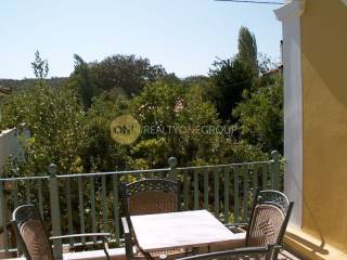 Θέα από μπαλκόνι