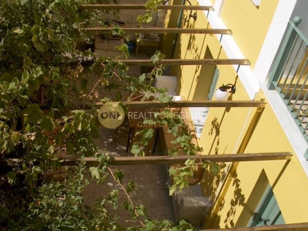 Θέα από μπαλκόνι