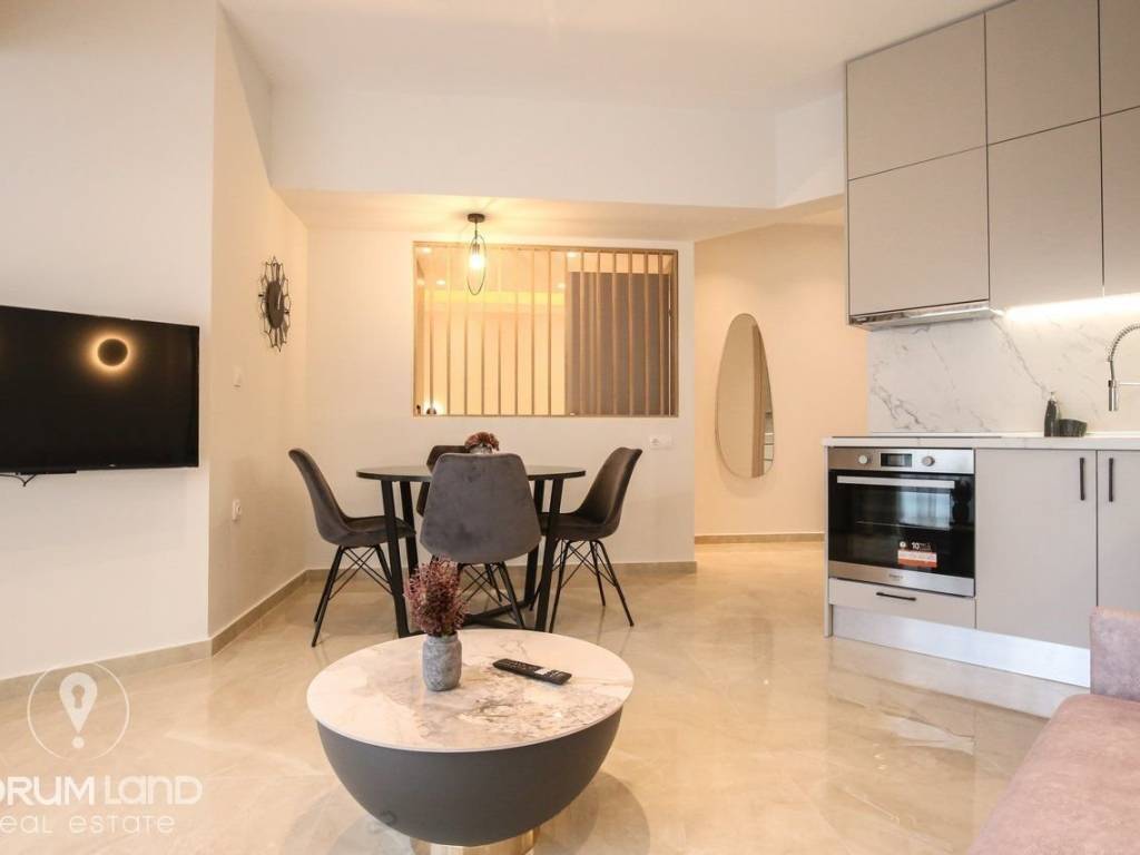 Forumland Real Estate, Σαλοκουζίνα