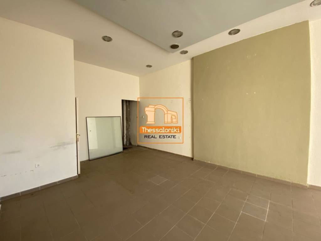 Ωραιόκαστρο, Κατάστημα, 94 τ.μ.