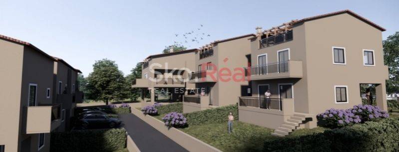 ΦΩΤΟΡΕΑΛΙΣΤΙΚΑ