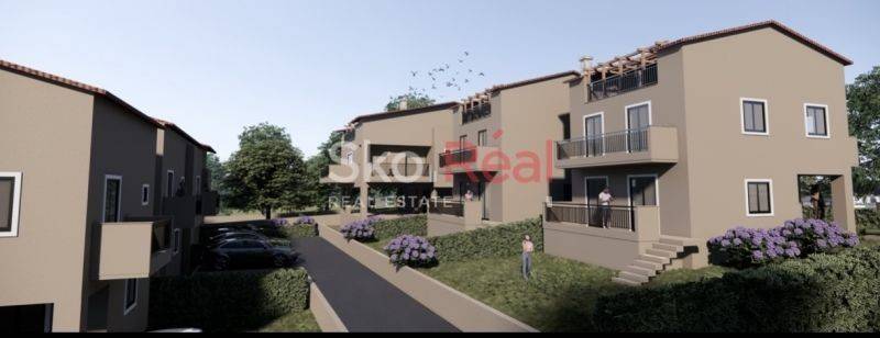 ΦΩΤΟΡΕΑΛΙΣΤΙΚΑ