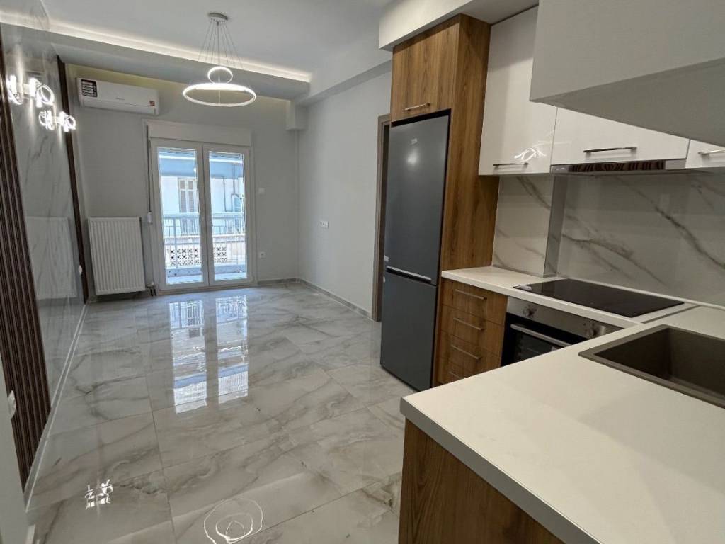 ΣΑΛΟ-ΚΟΥΖΙΝΑ