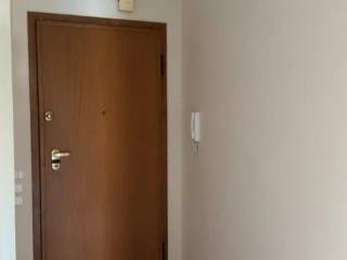 Forumland Real Estate, Είσοδος