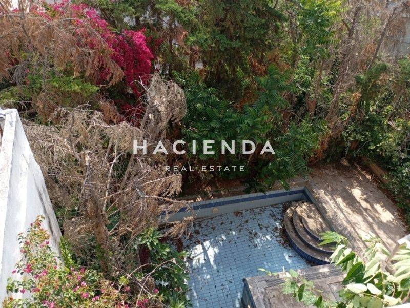 Θέα από μπαλκόνι