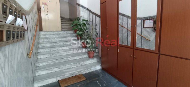 Είσοδος οικοδομής