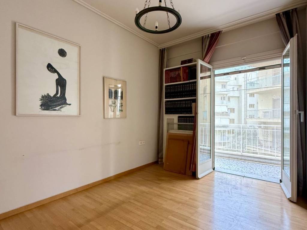 center_residential_apartment_for_sale