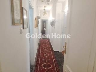 Χολ - Διάδρομος