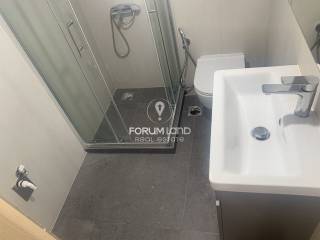 Forumland Real Estate, Μπάνιο