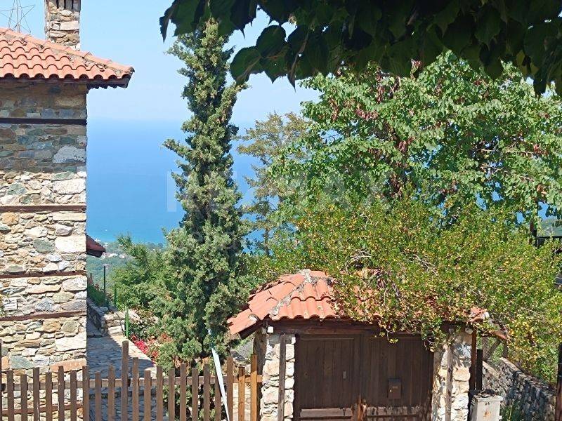 Θέα από μπαλκόνι