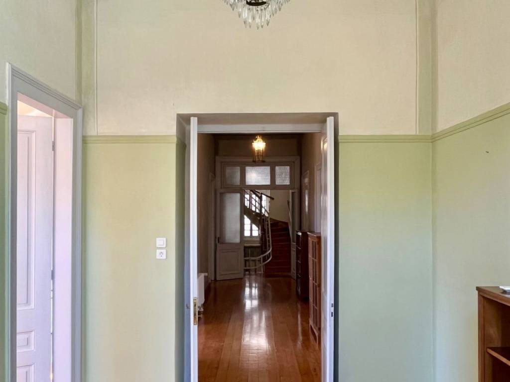 plaka_residential_detached_for_rent