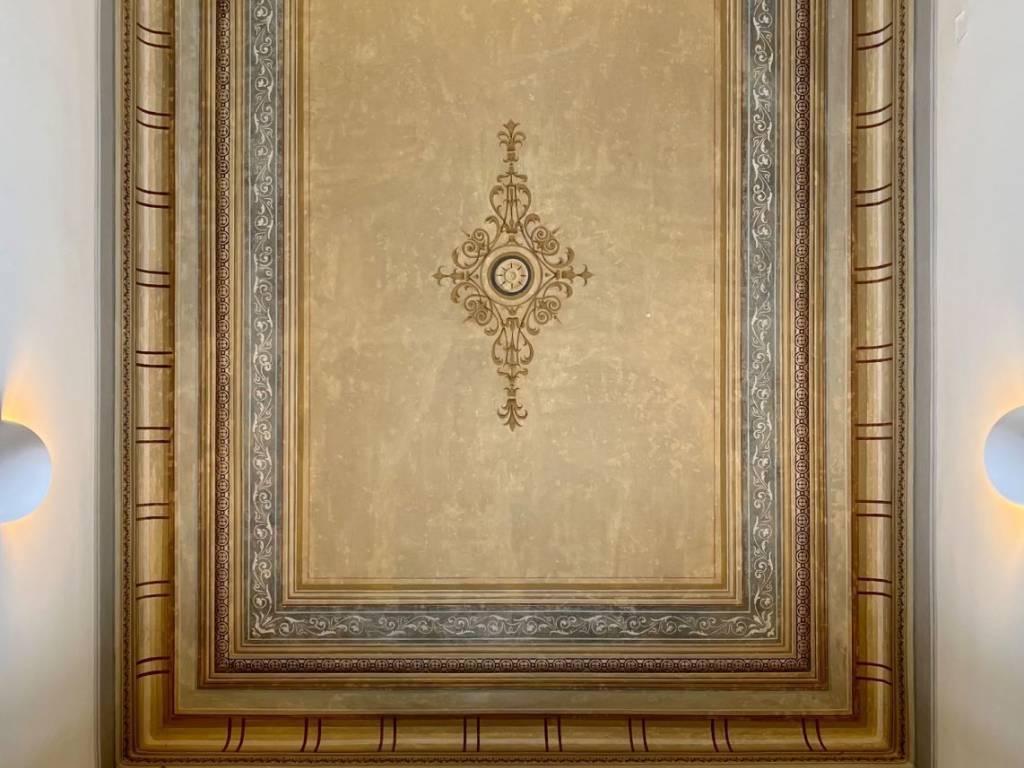 plaka_residential_detached_for_rent