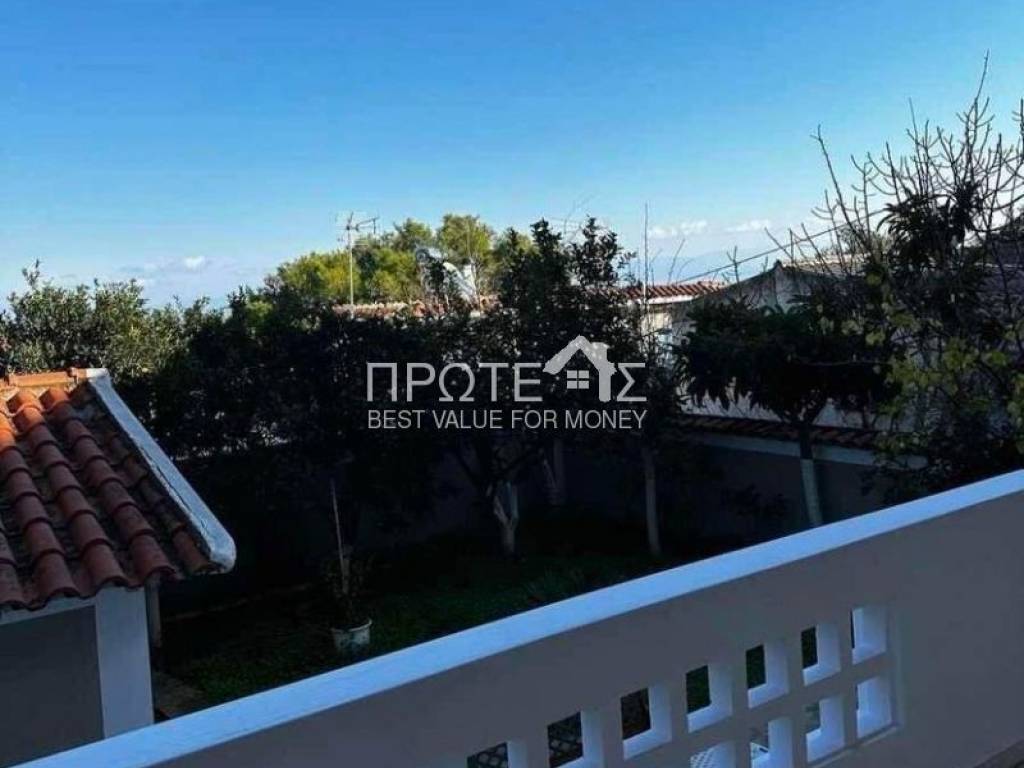 Θέα από μπαλκόνι