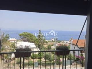 Θέα από μπαλκόνι