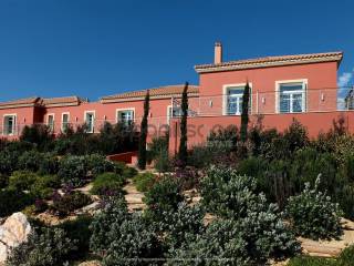 Exoterike apopse oikias apo ton kepo