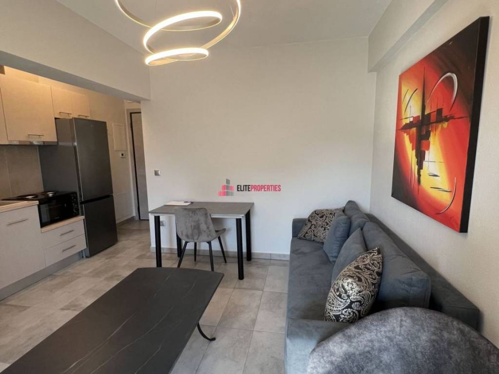 ΣΑΛΟΚΟΥΖΙΝΑ