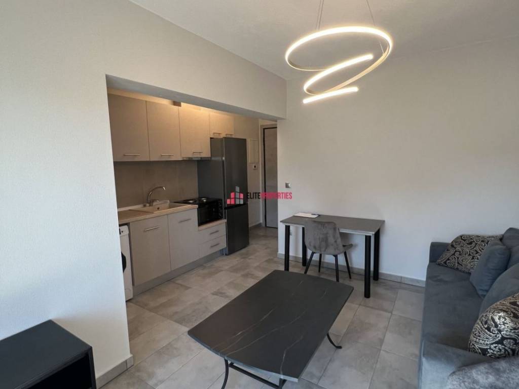 ΣΑΛΟΚΟΥΖΙΝΑ