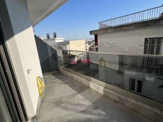 ΒΕΡΑΝΤΑ ΜΕ ΘΕΑ