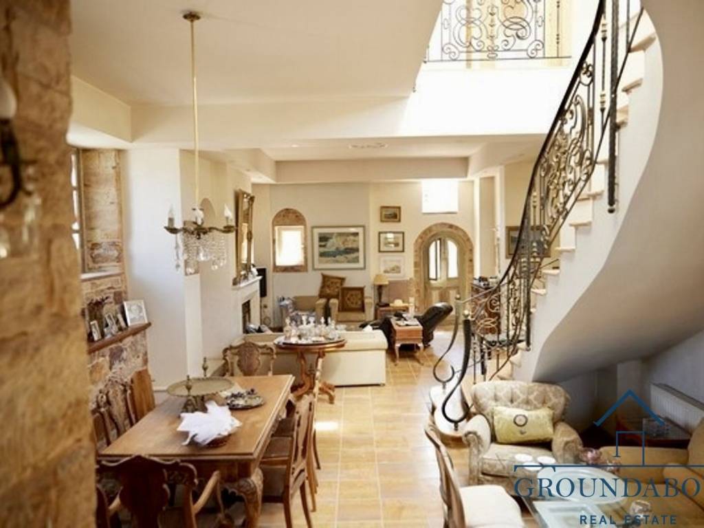 Εσωτερικοι χώροι