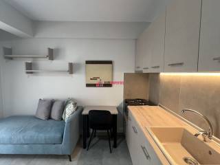 ΕΝΙΑΙΟΣ ΧΩΡΟΣ ΜΕ ΣΑΛΟΚΟΥΖΙΝΑ ΚΑΙ ΚΡΕΒΑΤΙ