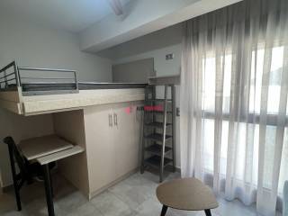 ΕΝΙΑΙΟΣ ΧΩΡΟΣ ΜΕ ΣΑΛΟΚΟΥΖΙΝΑ ΚΑΙ ΚΡΕΒΑΤΙ