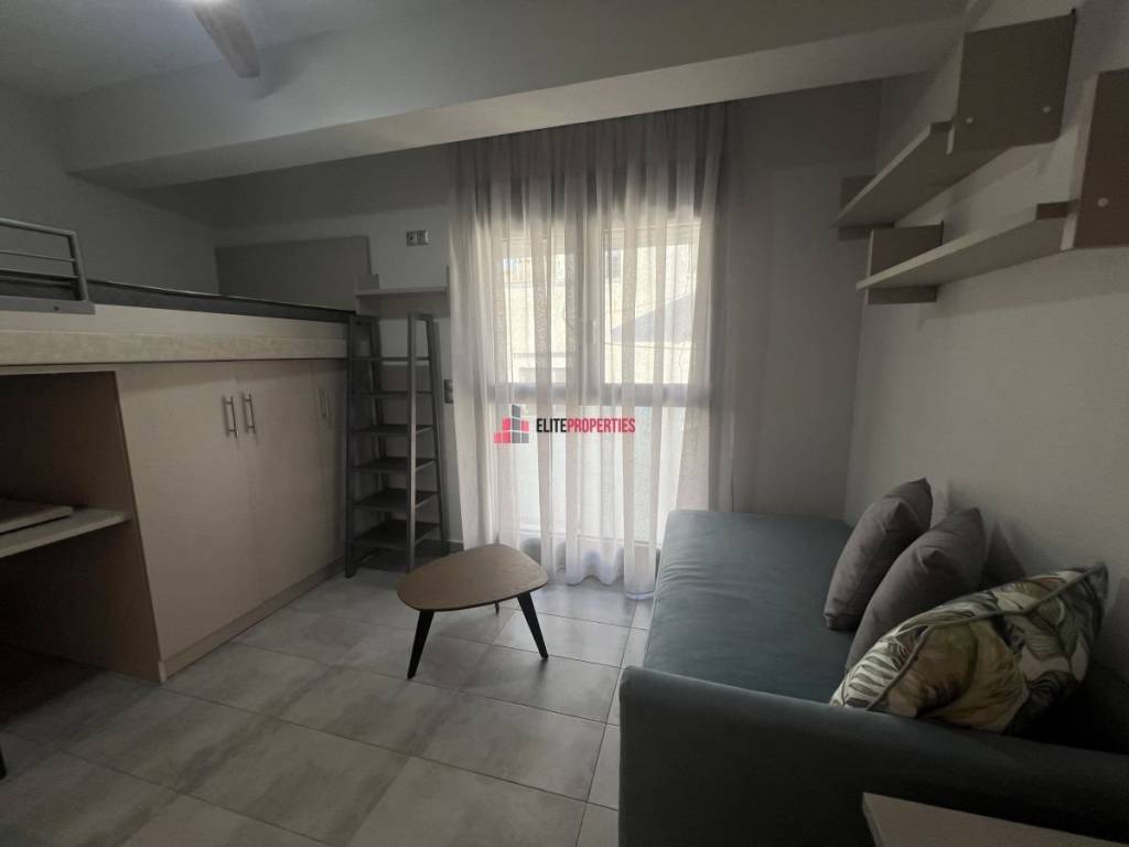 ΕΝΙΑΙΟΣ ΧΩΡΟΣ ΜΕ ΣΑΛΟΚΟΥΖΙΝΑ ΚΑΙ ΚΡΕΒΑΤΙ