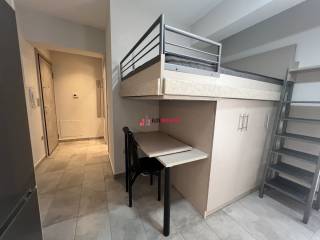 ΕΝΙΑΙΟΣ ΧΩΡΟΣ ΜΕ ΣΑΛΟΚΟΥΖΙΝΑ ΚΑΙ ΚΡΕΒΑΤΙ