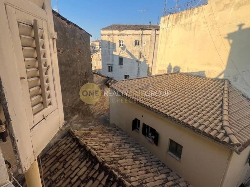 Θέα από μπαλκόνι