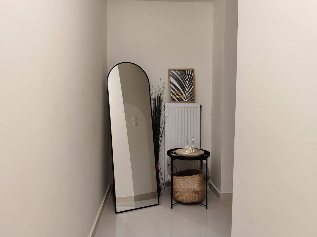 E EISODOS STO DIAMERISMA