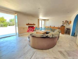 Σαλοκουζίνα