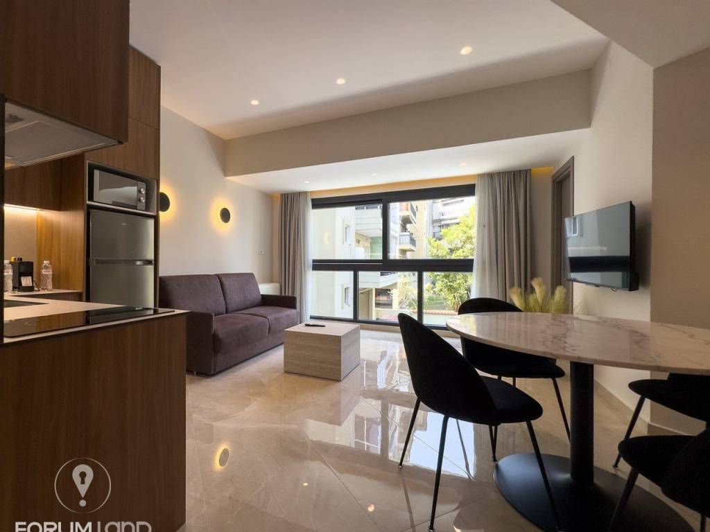 Forumland Real Estate, Σαλοκουζίνα