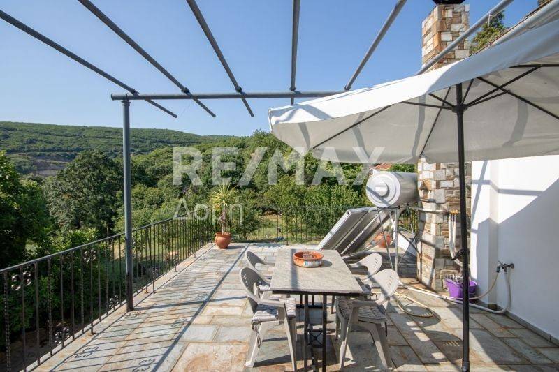 Θέα από μπαλκόνι