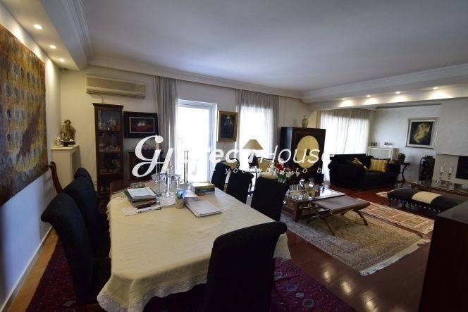 Apartment for sale in Glifada