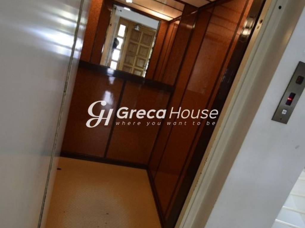 Apartment for sale in Glifada