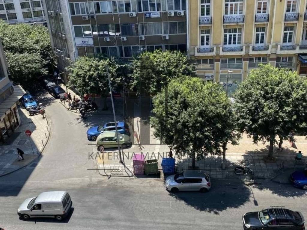 Θέα από μπαλκόνι