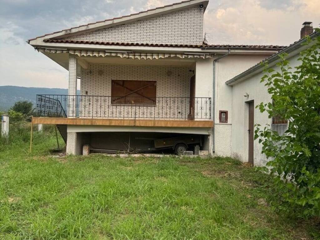 Εξωτερική όψη κατοικίας