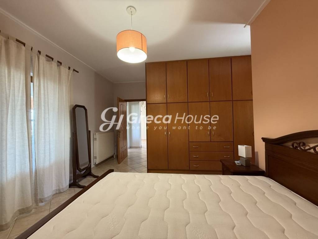 Πολυτελής βίλα προς πώληση στην  Εύβοια Ερέτρια