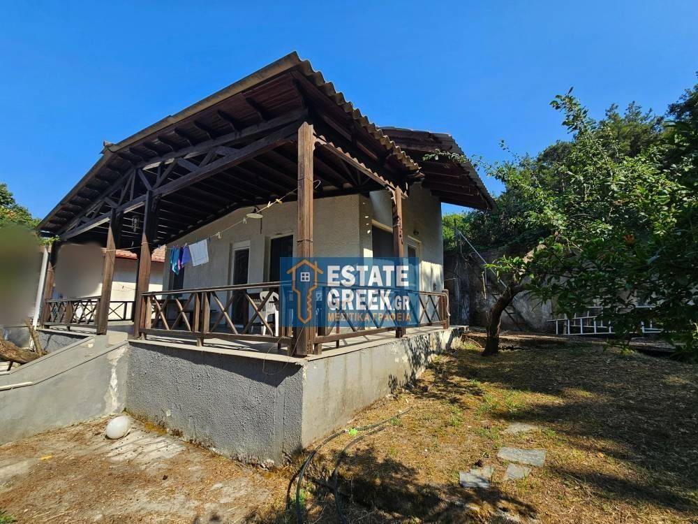 ★ 100m from PRIVATE BEACH ★ 806sq.m. plot of land ★ READY FOR SALE ★