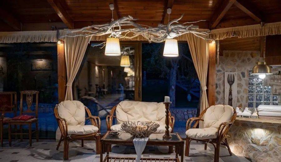 Εσωτερικοι χώροι