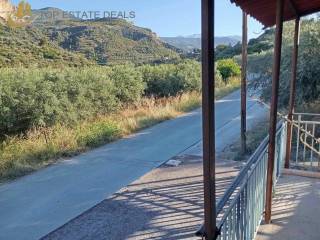 thea apo mprostino mpalkoni