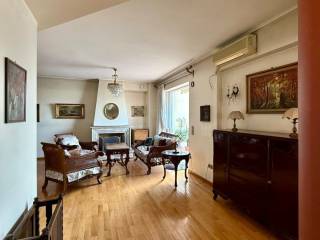 fokionos_negri_residential_apartment_for_sale