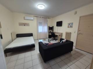 ΣΑΛΟΝΙ-ΥΠΝΟΔΩΜΑΤΙΟ